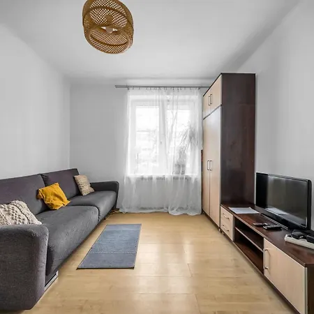 Lejlighed Airport - 47m2, Three Beds - By Rentujemy Warszawa